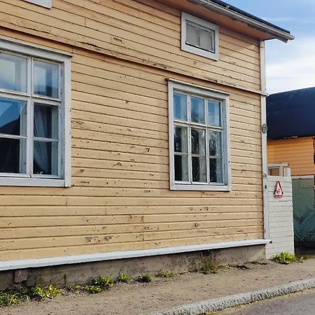 Apartment Wanha Pehtoori, Wanhassa Raahessa, Free Wifi Raahe